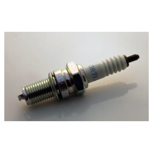 Spark plug NGK 7839 DR7EA