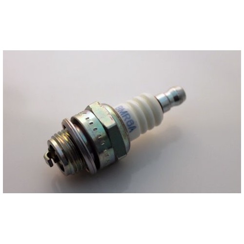 Bougie d'allumage NGK BMR6A 7421