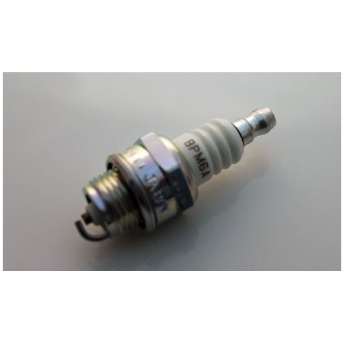 Bougie d'allumage NGK BPM6A 7021