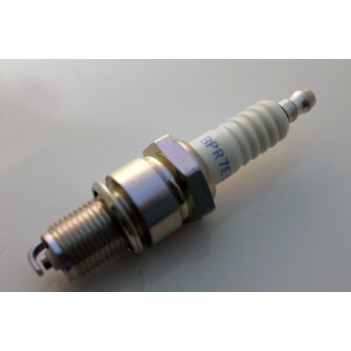 Bougie d'allumage NGK BPR7ES 2023